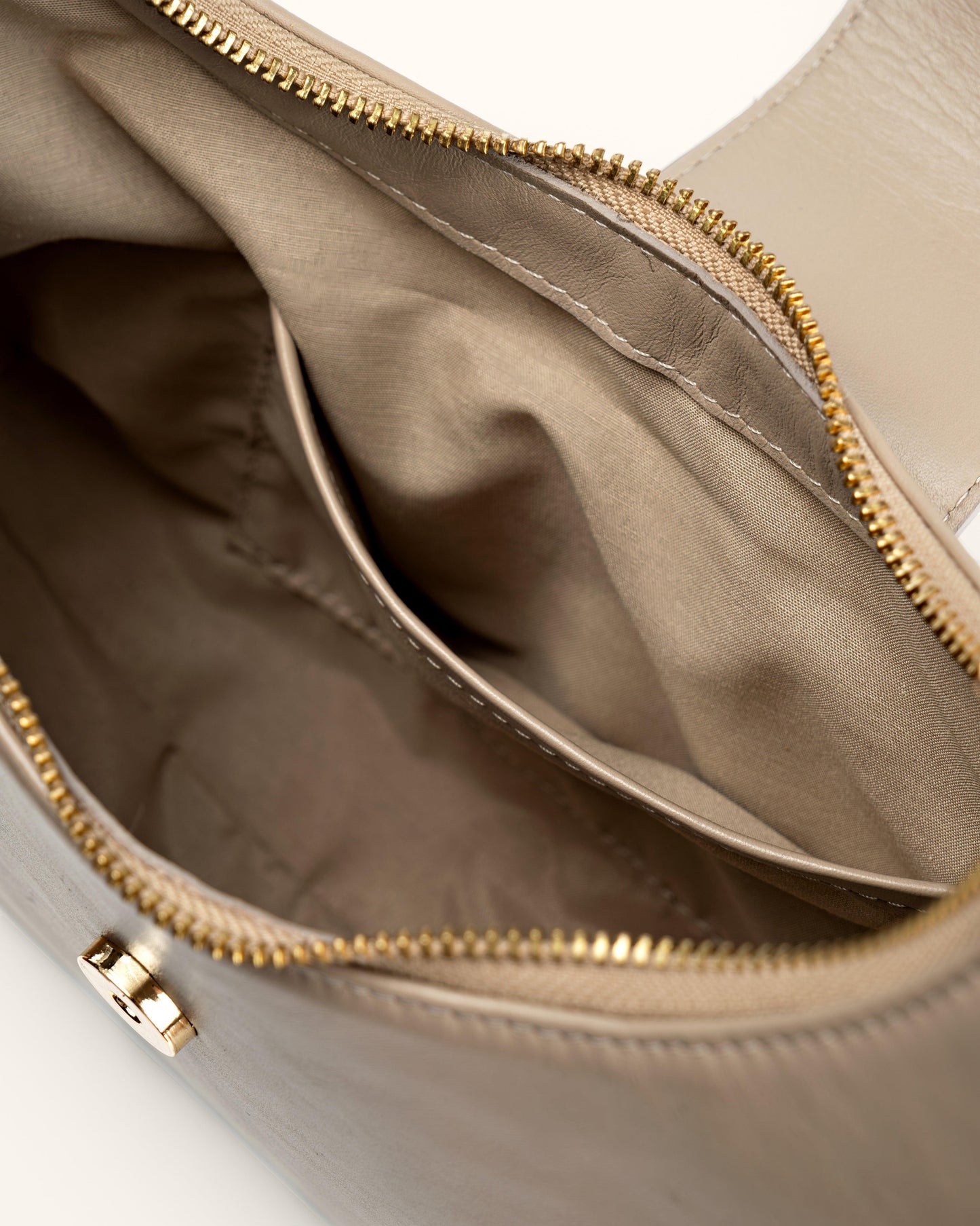 BOLSA CALÊNDULA - AREIA - Mirol