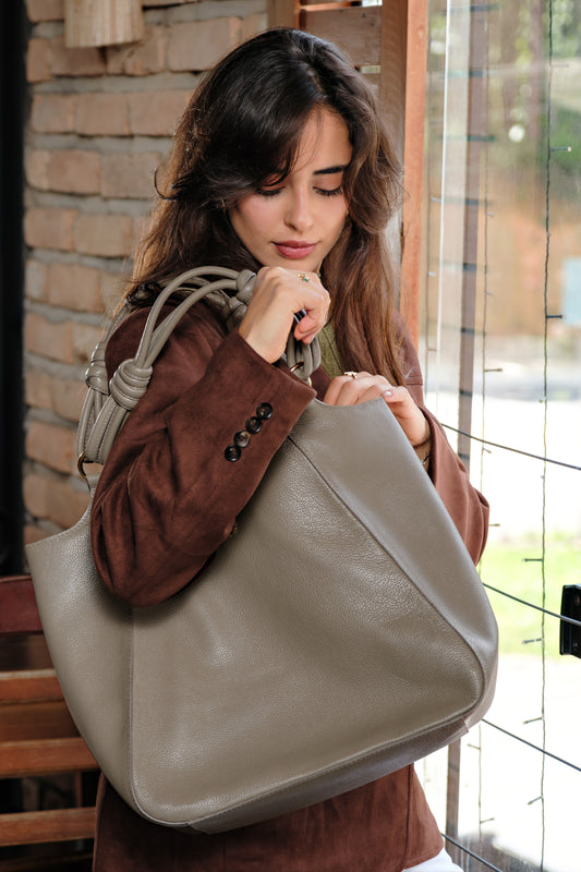 BOLSA MAGNÓLIA FENDI