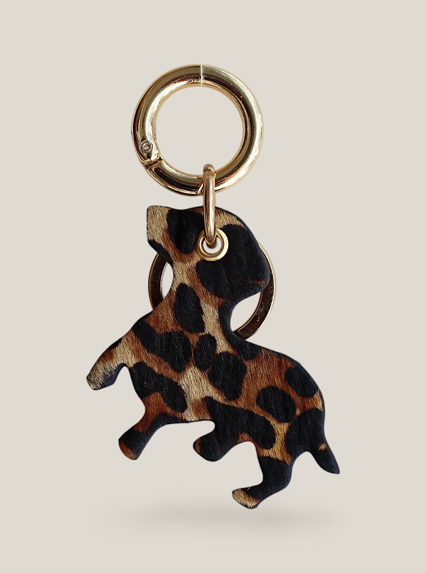 CHARM PIERRE - ONÇA