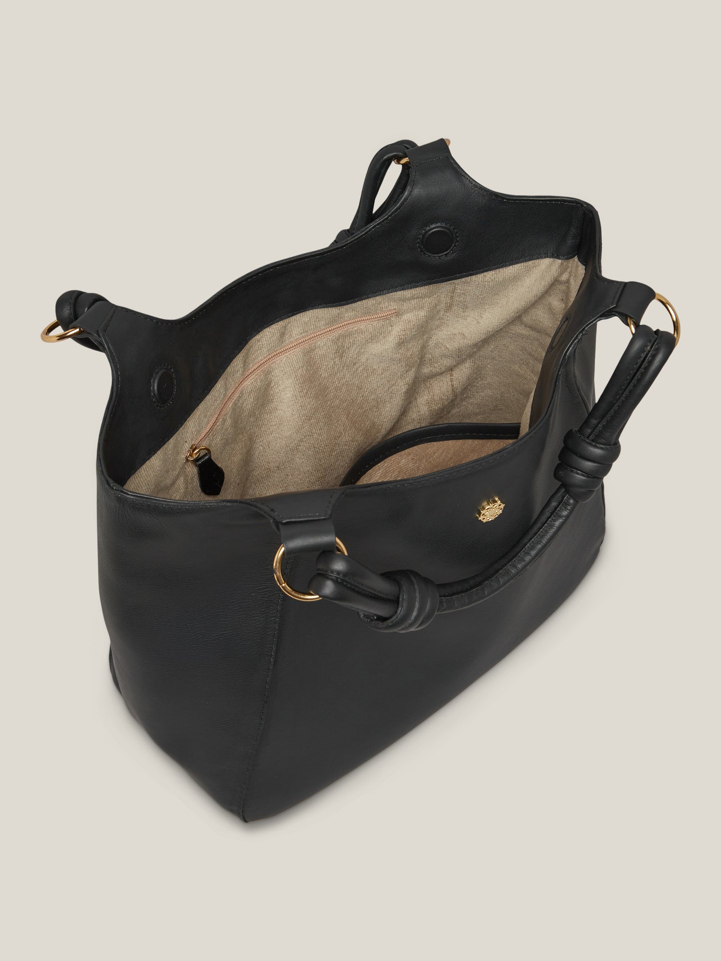 BOLSA MAGNÓLIA PRETA