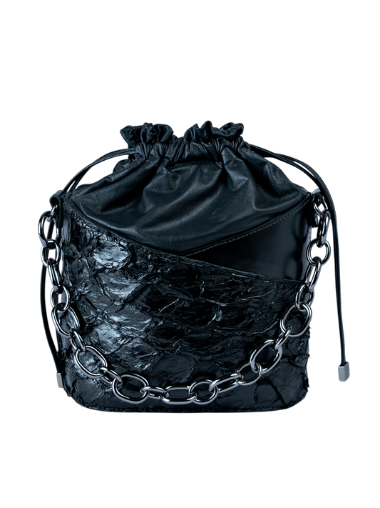 BOLSA BUCKET PIRARUCU PRETA